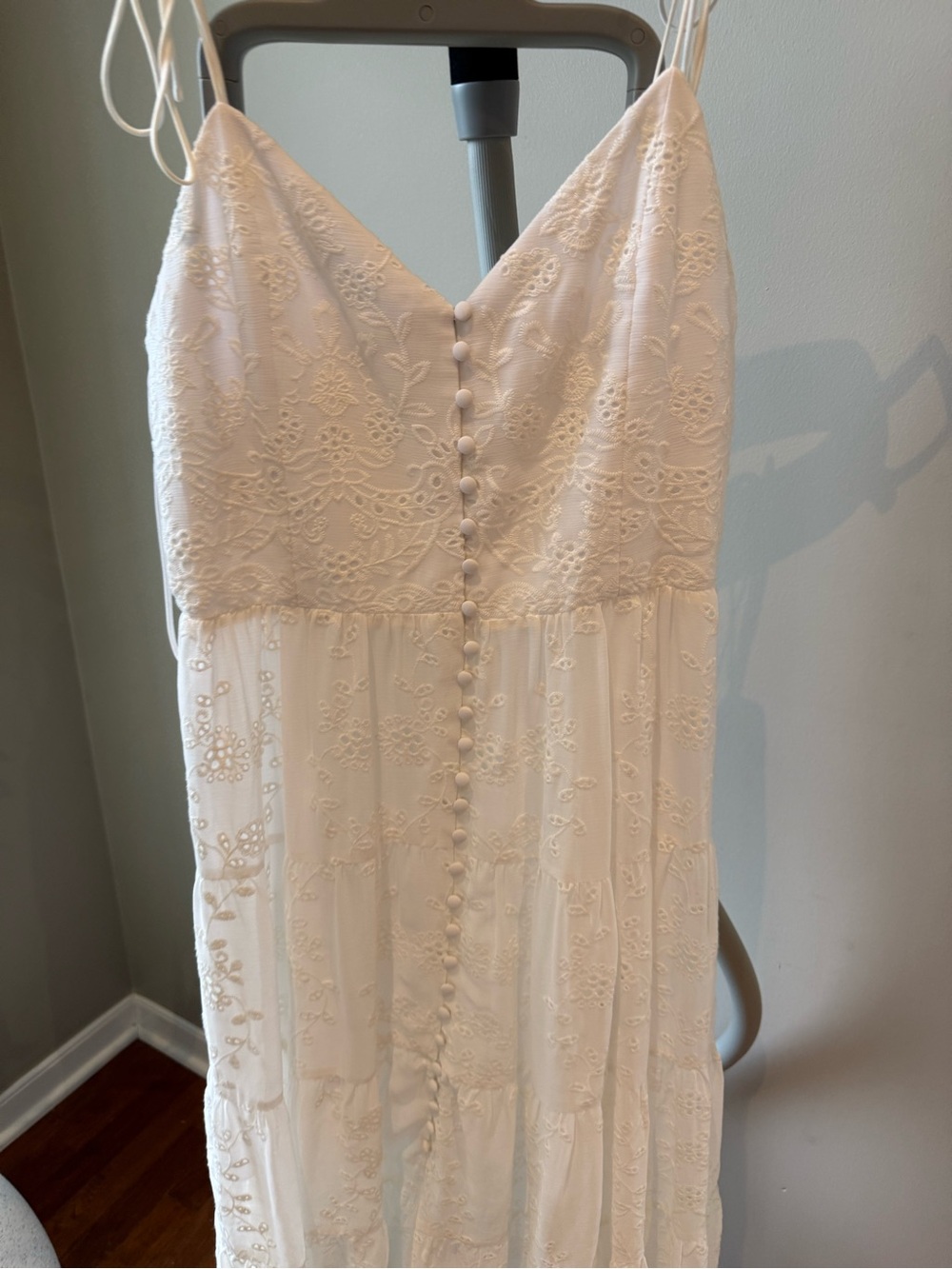 Alice and Olivia maxi dress - Picture 3 of 10